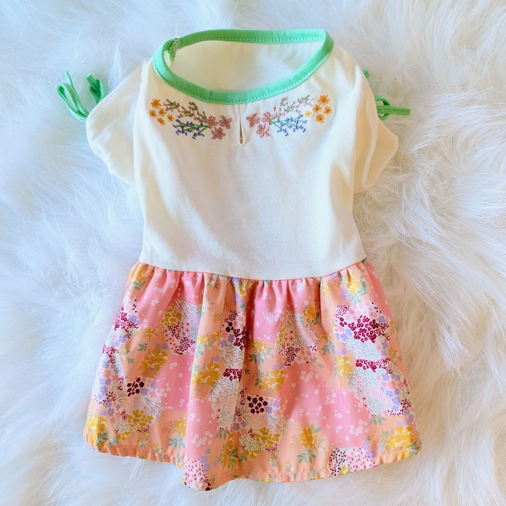 Floral Embroidered Dog Dress with Light Green Trim, Small, Like New